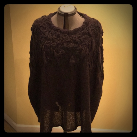 CAbi Special Release Poncho-M but fits like a L/XL - Picture 1 of 6